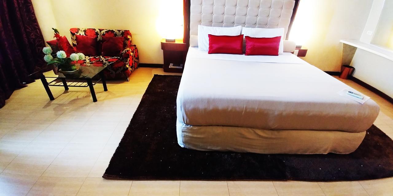 Cebu Dulcinea Hotel And Suites-Mactan Airport Hotel Μακτάν Εξωτερικό φωτογραφία