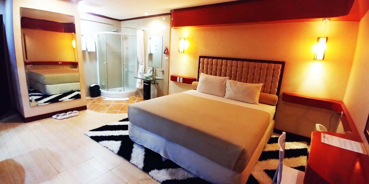Cebu Dulcinea Hotel And Suites-Mactan Airport Hotel Μακτάν Εξωτερικό φωτογραφία