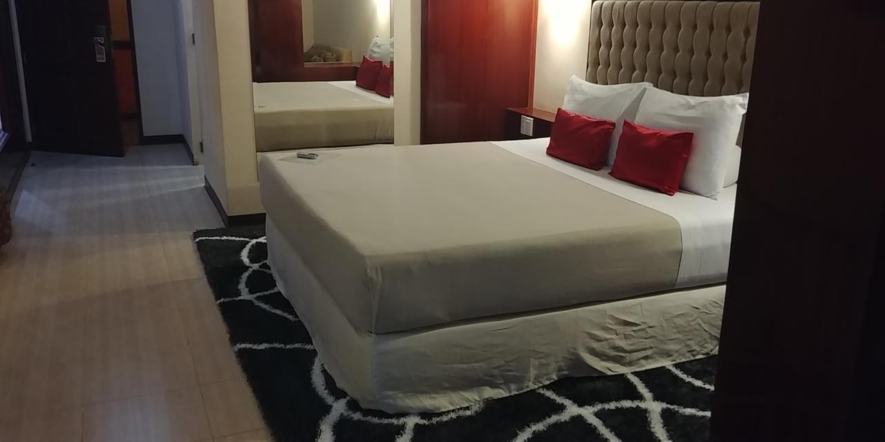Cebu Dulcinea Hotel And Suites-Mactan Airport Hotel Μακτάν Εξωτερικό φωτογραφία
